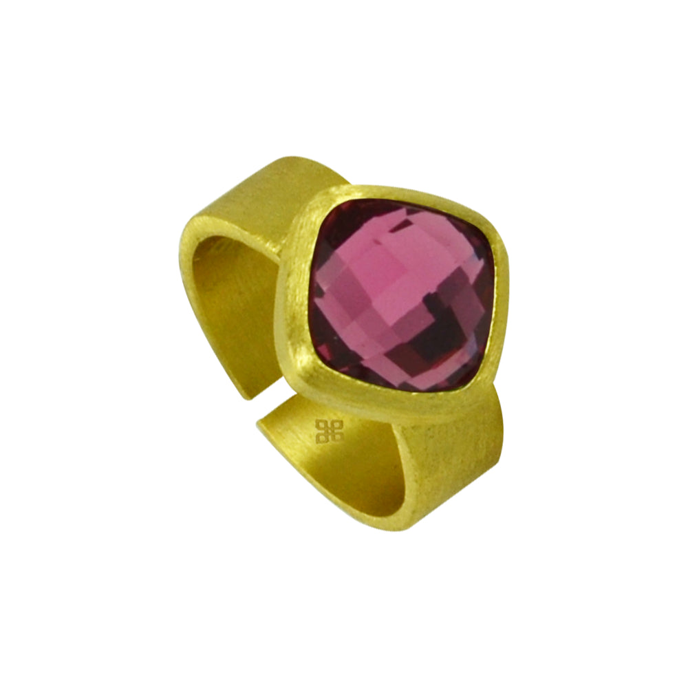 Sasha Ring